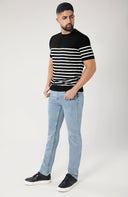 Jean de cinco bolsillos con corte entubado — Ref. 102601-10