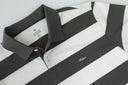 Polo de rayas anchas con cuello en contraste — Ref. 202601