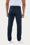 Pantalón chino de corte entubado — Ref. 102603-4